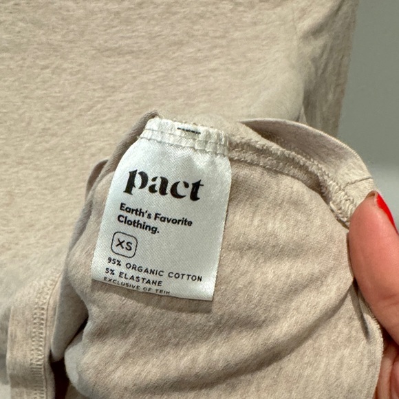 Pact Oat Heather Organic Cotton Long Sleeve Tee, XS - Picture 4 of 5